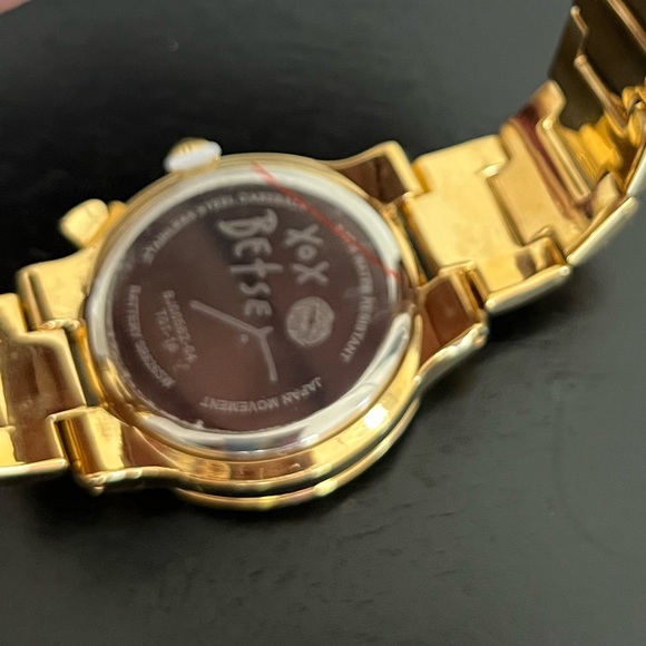 Betsey Johnson Jewellery - Picture 2 of 3